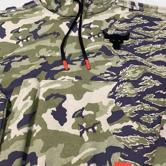 Under Armour Project Rock Womens Veterans Day Fleece Loose Fit Hoodie size M New - Picture 4 of 12